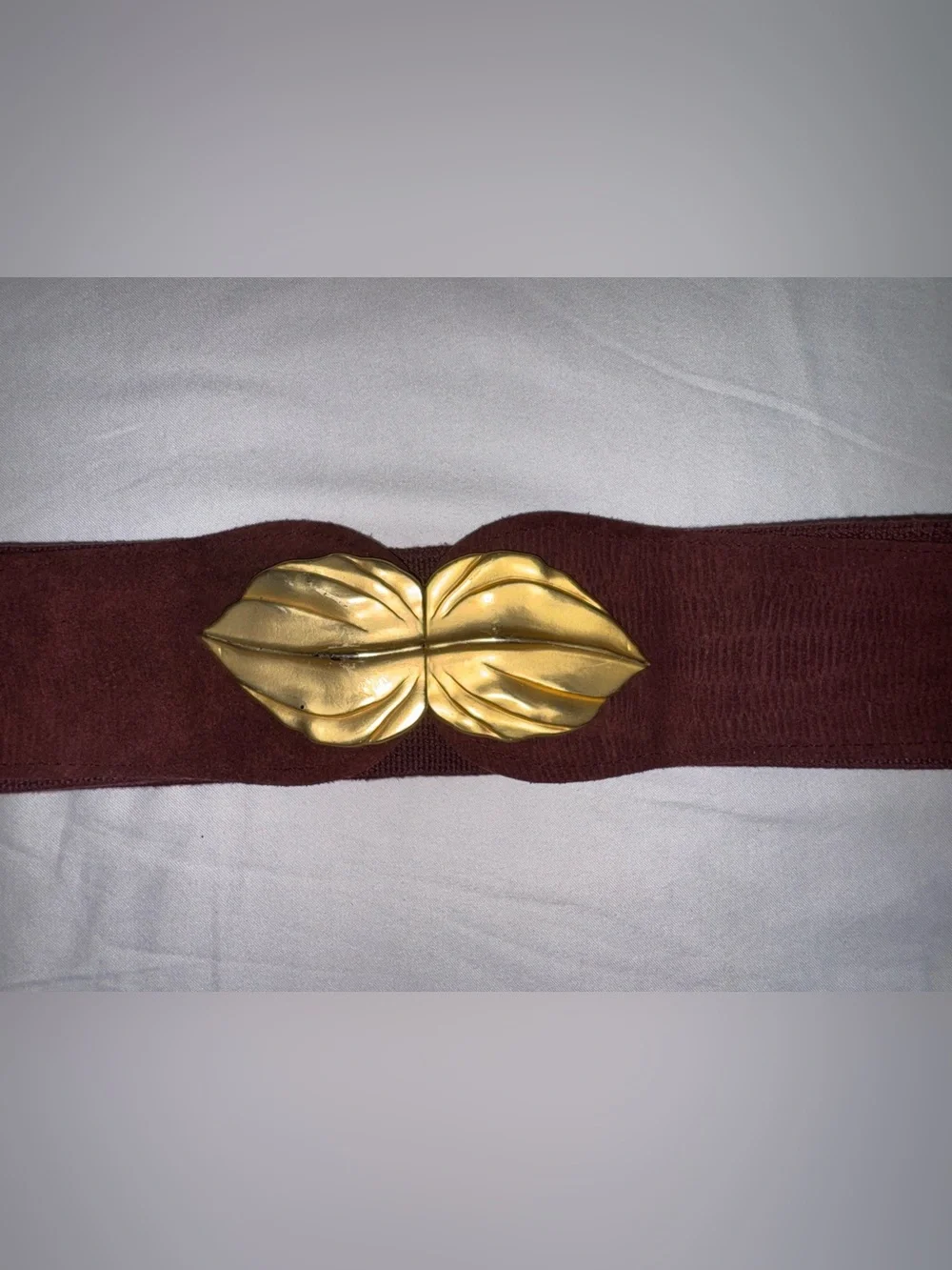 Vintage Axcess by Liz Claiborne Rich Brown 90’s Gold Leaf Statement Belt
